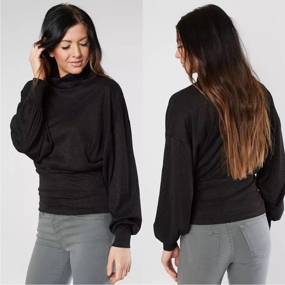 Free People Black Metallic Glam Drop Shoulder Turtleneck Shirt/Sweater Sz M - Picture 1 of 9